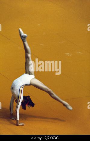 Nadia Comaneci, ginnastica Foto Stock