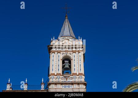 Torre campanaria di Iglesia de San Pedro (St Pietro), a Huelva, Andalusia, Spagna Foto Stock