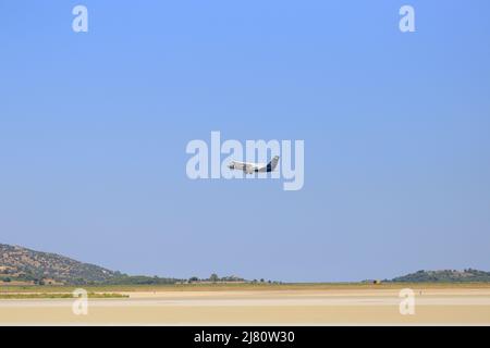 Passeggero turbo propulsore aereo Olympic Airlines ATR 42 SX-OAX declina Foto Stock