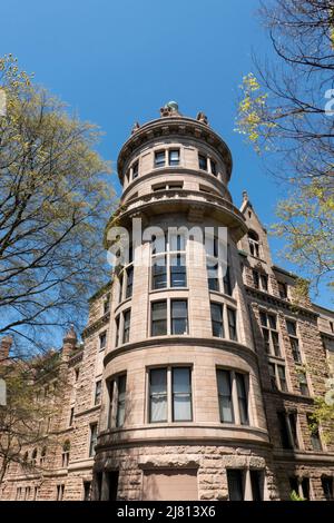 La torretta del museo americano di storia naturale è stately in primavera, NYC, USA 2022 Foto Stock