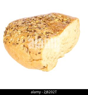 Pane bianco e scuro con sesamo. Panetteria fresca. Pane vero su sfondo bianco. Isolato Foto Stock