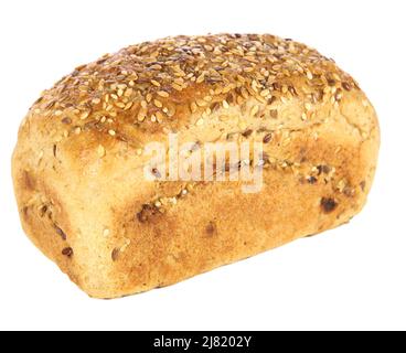 Pane bianco e scuro con sesamo. Panetteria fresca. Pane vero su sfondo bianco. Isolato Foto Stock