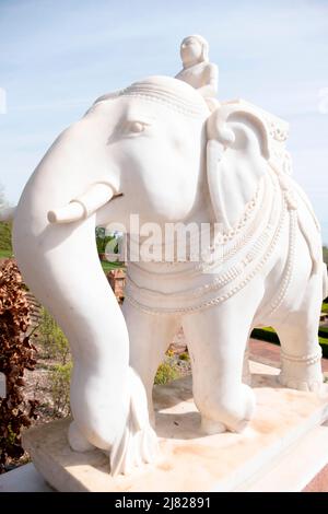 Tempio di Jain (Derasar) a Potters Bar, Regno Unito Foto Stock