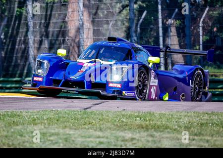 Imola, Italia - 12/05/2022, 10 CLOET Tom (bel), LLOVERAS Xavier (spa), VAN BERLO Glen (nld), Eurointernational, Ligier JS P320 - Nissan, in azione durante la 4 ore di Imola 2022, 2nd round della European le Mans Series 2022 sul circuito di Imola dal 12 al 15 maggio, a Imola, Italia - Foto Paulo Maria / DPPI Foto Stock