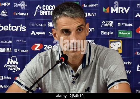 Salvador, Bahia, Brasile. 12th maggio 2022. Campionato brasiliano di calcio - 3rd fase: Vitoria e Fortaleza. 12 maggio 2022, Salvador, Bahia, Brasile: Partita di calcio tra Vitoria e Fortaleza, valida per la fase 3rd della Coppa di Calcio Brasiliana - 3rd fase, che si tiene presso lo stadio Manoel Barradas, a Salvador, Bahia, Giovedi (12). La squadra di Fortaleza ha vinto la partita 1-0, con un gol segnato da Yago Pikachu. Credit: Walmir Cirne/Thenews2 (Credit Image: © Walmir Cirne/TheNEWS2 via ZUMA Press Wire) Foto Stock