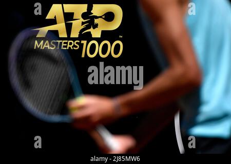 Roma, Italia. 13th maggio 2022. Il logo ATP Masters 1000 è stato visto nel corso del round della partita 8 tra Alexander Zverev di Germania e Cristian Garin del Cile al torneo di tennis Internazionali BNL D'Italia al Foro Italico di Roma il 13th maggio 2022. Foto Antonietta Baldassarre/Insidefoto Credit: Ininsidefoto srl/Alamy Live News Foto Stock