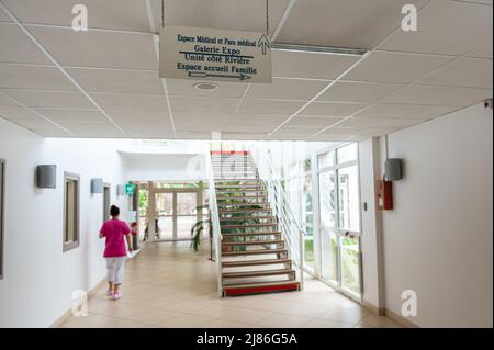 Pierrefeu Du Var, Francia. 06th maggio 2022. Vista di una parte interna del centro 'les Acacias' a Pierrefeu du var, specializzata nella cura dell'autismo. Sophie Cluzel, Segretario di Stato al primo Ministro incaricato dei disabili, inaugura l'unità residenziale autismo della casa specializzata 'Les Acacias' di Pierrefeu nel Var. (Foto di Laurent Coust/SOPA Images/Sipa USA) Credit: Sipa USA/Alamy Live News Foto Stock