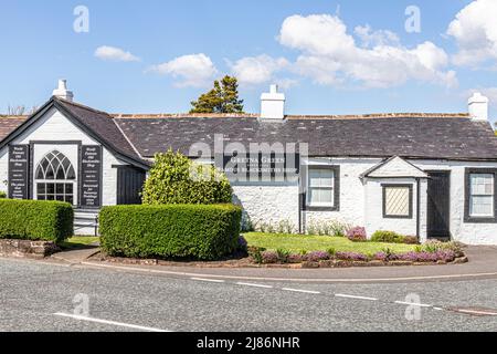 Il famoso Old Blacksmiths Shop, sede del matrimonio con l'incudine, a Gretna Green, Dumfries & Galloway, Scozia, Regno Unito Foto Stock