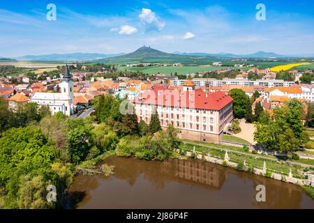 Barokni zamek Libochovice (nar. Kulturni pamatka), Ustecky kraj, Ceska republika / castello barocco Libochovice (punto di riferimento culturale nazionale), Repubblica Ceca Foto Stock