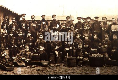 WWI - il POW britannico ha impiegato la fabbricazione dei mattoni al campo tedesco del prigioniero di guerra a Cottbus, Germania Foto Stock