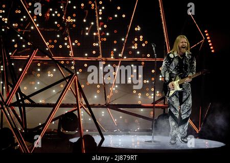 Torino, Italia. 13th maggio 2022. 2022-05-13 15:17:46 TORINO - Sam Ryder dal Regno Unito durante la prova di vestito della finale del Concorso Eurovisione Song. ANP SANDER KING netherlands out - belgium out Credit: ANP/Alamy Live News Foto Stock