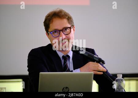 Modena, Italia. 13th maggio 2022. Modena, Telmo Pievani al Museo Civico dei 'primordiali'. Credit: Fadege/Alamy Live News Foto Stock