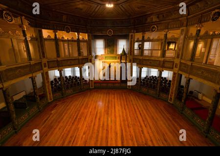 Whirling Dervishes' Hall a Galata Mawlawi House o Galata Mevlieshanesi a Istanbul. Istanbul Turchia - 12.28.2021 Foto Stock