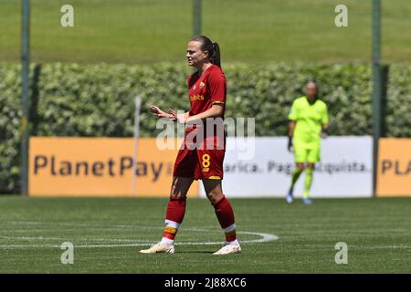 Roma, Italia. 14th maggio 2022. MILICA Mijatovic di AS Roma Women durante la 22th giornata della Serie A Championship tra S.S. Lazio Women vs A.S. Roma Women allo stadio Mirko Fersini il 14th maggio 2022 a Formello, Italia. Credit: Independent Photo Agency/Alamy Live News Foto Stock