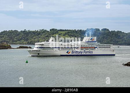 Brittany Ferries nave, Pont Aven lasciando Millbay Docks, Plymouth. I servizi regolari includono Plymouth a Santander e Plymouth a Roscoff. E anche Foto Stock