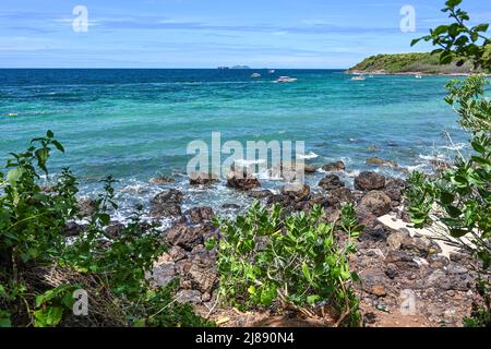 Isola di Ko LAN parte orientale della Regione Centrale della Thailandia. Ko LAN appartiene alla Provincia di Chonburi, Amphoe Bang Lamung, Golfo orientale della Thailandia Foto Stock