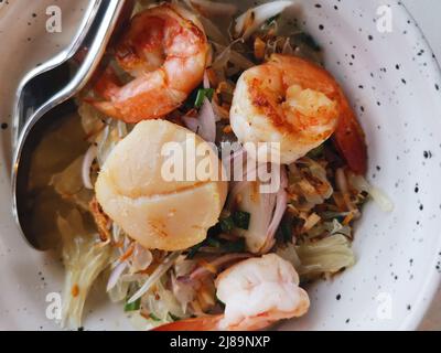 Mescolare le verdure fritte con vista dall'alto dello Shrimp Foto Stock