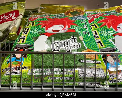 Norimberga, Germania - mai 14, 2022: Foglie di nori essiccate. Foto Stock