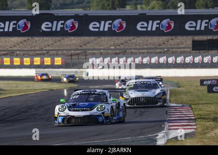 Nel corso del round 2nd del 2022 GT World Challenge Europe Sprint Cup, dal 13 al 15 maggio sul circuito di Nevers Magny-Cours a Magny-Cours, Francia - Foto: Marc De Mattia/DPPI/LiveMedia Foto Stock