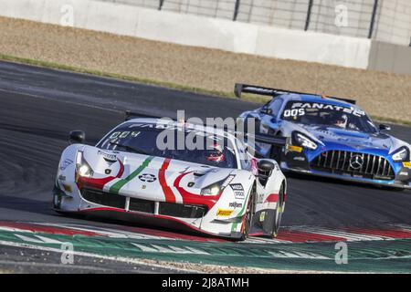 Nel corso del round 2nd del 2022 GT World Challenge Europe Sprint Cup, dal 13 al 15 maggio sul circuito di Nevers Magny-Cours a Magny-Cours, Francia - Foto: Marc De Mattia/DPPI/LiveMedia Foto Stock