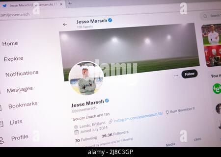 KONSKIE, POLONIA - 14 maggio 2022: Account Twitter ufficiale Jesse Marsch visualizzato sullo schermo del laptop Foto Stock