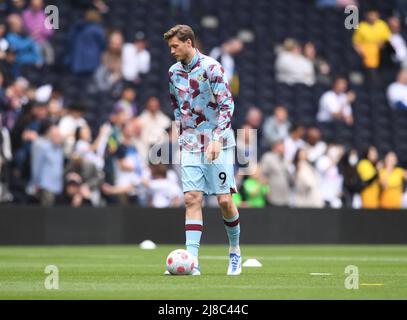 Londra, Regno Unito. Londra, Regno Unito. 15th maggio 2022; Tottenham Hotspur Stadium. Tottenham, Londra, Inghilterra; Premier League football, Tottenham Versus Burnley: WOUT Weghorst di Burnley si riscalda credito: Action Plus Sports Images/Alamy Live News Credit: Action Plus Sports Images/Alamy Live News Credit: Action Plus Sports Images/Alamy Live News Foto Stock