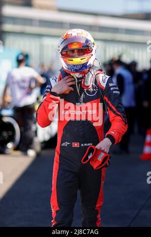 Berlino, Germania. 15th maggio 2022. BUEMI Sébastien (swi), Nissan e.dams, Nissan IM03, ritratto durante l'ePrix di Berlino 2022, incontro 5th del Campionato del mondo di Formula e ABB FIA 2021-22, sul circuito di Via Aeroporto Tempelhof dal 13 al 15 maggio a Berlino - Foto Frédéric le Floch / DPPI credito: DPPI Media/Alamy Live News credito: DPPI Media/Alamy Live News Foto Stock