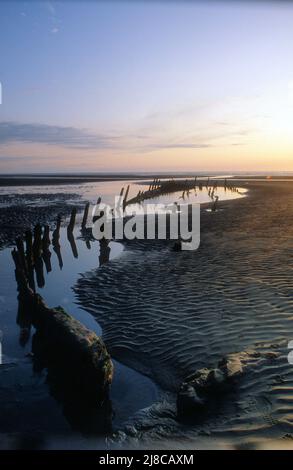 'Star of Hope' Un barque a tre alberi è stato distrutto Jan 1883 a sud di Southport con un carico di cotone grezzo. Capitanati dal capitano Hanuan tutti sono stati salvati. Foto Stock