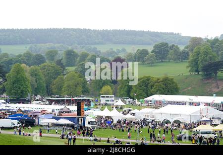 Una visione generale dell'evento durante il terzo giorno dei Chatsworth International Horse Trails presso Chatsworth House, Bakewell. Data foto: Domenica 15 maggio 2022. Foto Stock