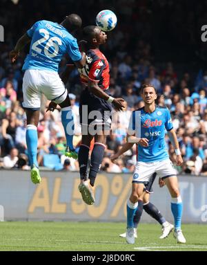 Napoli, Campania, Italia. 15th maggio 2022. Durante la partita di calcio italiana SSC Napoli vs FC Genova il 15 maggio 2022 allo stadio Diego Armando Maradona di Napoli.in foto: KelvinYeboah (Credit Image: © Fabio Sasso/ZUMA Press Wire) Foto Stock