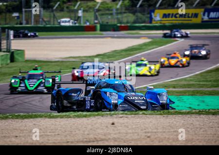 19 VISCAAL Bent (nld), FLORSCH Sophia (ger), Algarve Pro Racing, Oreca 07 - Gibson, in azione durante la 4 ore di Imola 2022, 2nd round della 2022 European le Mans Series sul circuito di Imola dal 12 al 15 maggio, a Imola, Italia - Photo Paulo Maria / DPPI Foto Stock