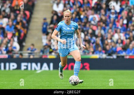 LONDRA, REGNO UNITO. MAGGIO 15th Julie Blakstad di Manchester City in azione durante la finale della Femminile's fa Cup tra Chelsea e Manchester City al Wembley Stadium di Londra domenica 15th maggio 2022. (Credit: Ivan Yordanov | MI News) Credit: MI News & Sport /Alamy Live News Foto Stock