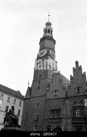 Das Alte Rathaus in Breslau, Woiwodschaft Niederschlesien, 1967. Municipio di Wroclaw, Voivodato bassa Slesia, 1967. Foto Stock