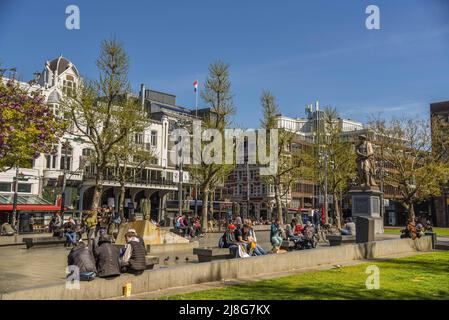 Amsterdam, Paesi Bassi, maggio 2022. Piazza Rembrandt nel centro di Amsterdam. Foto di alta qualità Foto Stock