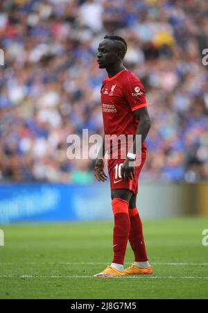 Londra, Regno Unito. 14th maggio 2022. Sadio Mane (L) alla finale della fa Cup di Emirates con Chelsea / Liverpool al Wembley Stadium, Londra, Regno Unito, il 14 maggio 2022 credito: Paul Marriott/Alamy Live News Foto Stock