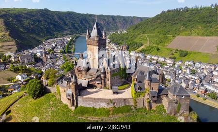 Castello di Cochem o Reichsburg Cochem, Cochem, Valle della Mosella, Germania Foto Stock