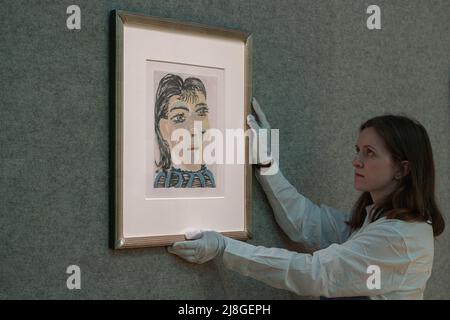Londra UK, 16 maggio 2022. Pablo Picasso (1881-1973) Tête de femme n. 2. Portrait de Dora Maar, 1939 questo lavoro è dall'edizione del 104, stampata da Lacourière, pubblicata da Ambroise Vollard, Parigi, 1942 Bonhams asta visione di Picassomania. Stima: £25.000-35.000. La vendita si svolge il 18 maggio alle ore Foto Stock
