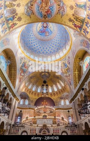 Decorazione interna della Cattedrale Navale di San Nicola a Kromstadt. La chiesa principale della Marina russa e dedicata a tutti i marinai caduti. Costruito Foto Stock