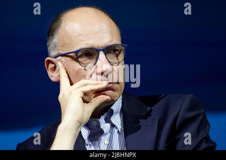 Italia, Roma, 13 maggio 2022 : il Segretario del Partito democratico Enrico letta, partecipa alla Foto Remo Casilli dello Stato Generale della nascita Foto Stock