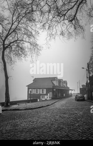 Misty albergo di montagna Foto Stock
