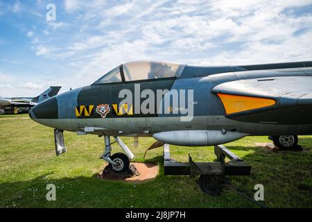 Norwich, Norfolk, Regno Unito – Maggio 14 2022. Aereo militare Hawker Hunter F.MK51 a terra Foto Stock