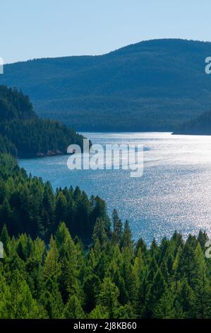 Lago Koocanusa e Purcell Mountains in Montana, USA Foto Stock