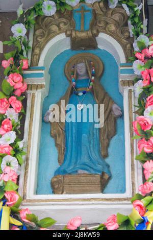 Madre di Dio sul muro Foto Stock