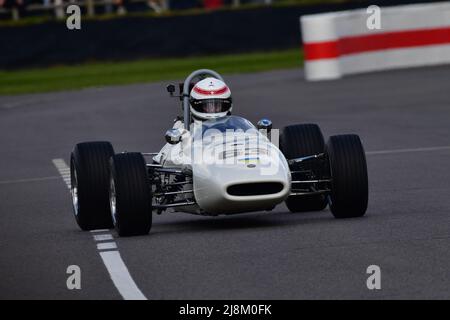 Christoph Widmer, Brabham BT18A, Derek Bell Cup, una gara di venti minuti con monoposto 1 litri di Formula 3 che ha gareggiato negli anni 1964 - Foto Stock