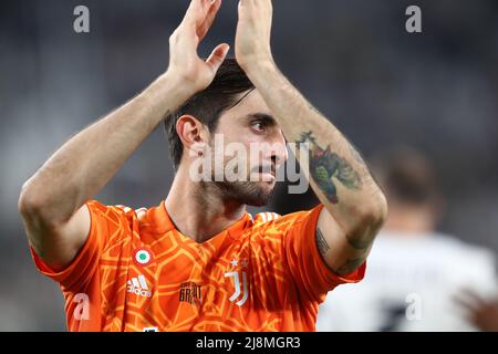 Torino, Italia. Maggio, 16 2022, Mattia Perin della Juventus FC gesticola durante la Serie A match tra Juventus FC e SS Lazio allo Stadio Allianz il 16 2022 maggio a Torino. Foto Stock