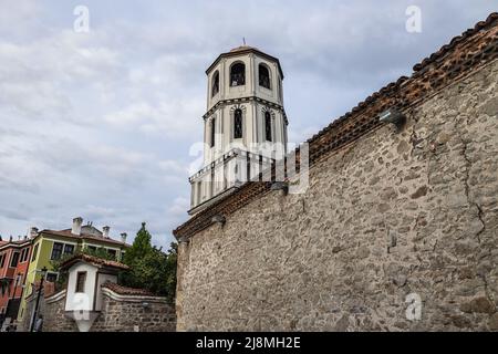 Torre di San Costantino e Chiesa Ortodossa di Sant'Elena nella città antica di Plovdiv - Riserva architettonica nella città di Plovdiv, Bulgaria Foto Stock