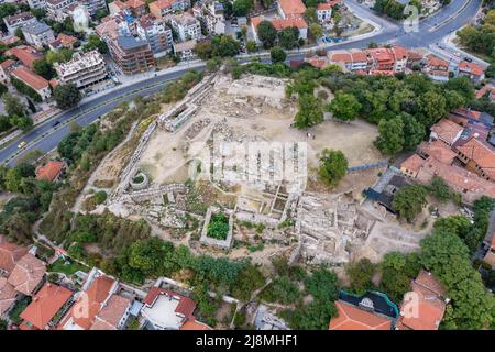 Rovine sulla cima della collina di Nebet Tepe nella città di Plovdiv, capitale della provincia di Plovdiv nel sud-centro della Bulgaria Foto Stock