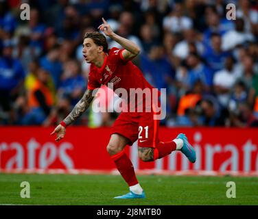 LONDRA, INGHILTERRA - MAGGIO 14:Kostas Tsimikas di Liverpool celebra dopo aver segnato il gol nella punizione sparare durante la finale di fa Cup tra Chelsea An Foto Stock