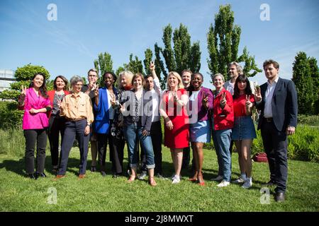 Parigi, Francia. 17 maggio 2022, elezioni legislative 2022 - 'NUPES' candidati di Parigi della Nuova Unione popolare ecologica e sociale a Parigi il 17 maggio 2022 a Parigi, Francia. Foto di Nasser Berzane/ABACAPRESS.COM Foto Stock