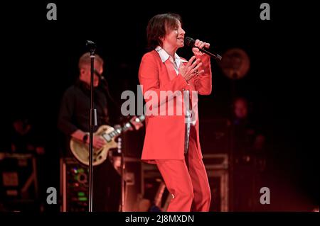 Milano, Italia. 13th maggio 2022. Gianna Nannini canto sul palco durante Gianna Nannini - in teatro tour 2022, Concerto di Musica della cantante italiana a Milano, Italia, Maggio 13 2022 Credit: Independent Photo Agency/Alamy Live News Foto Stock